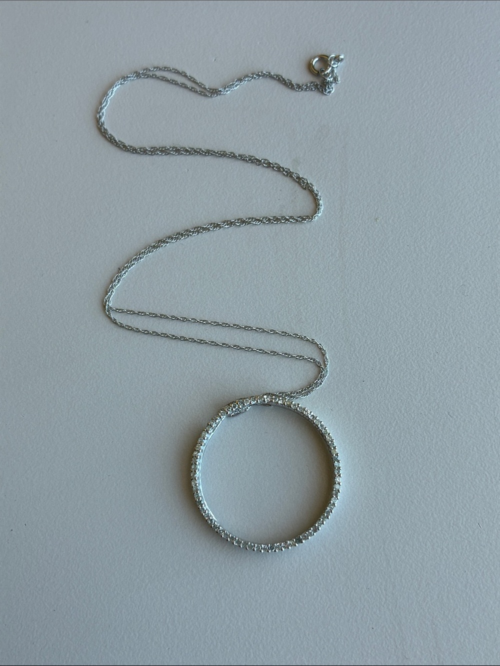 Delicate Gianni Deloro 10K Gold Circle Pendant Necklace - Women Jewelry